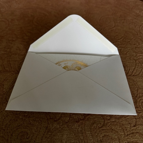 ✉️ Chanel White and Gold Greeting Card - Picture 5 of 5